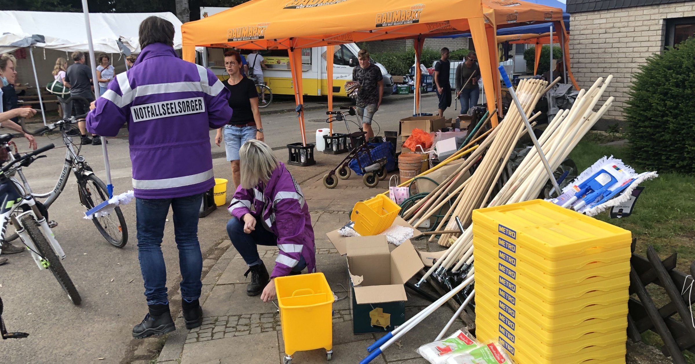 Schnelle Und Praktische Hilfe Für Flutopfer In Der Eifel | Bistum Aachen