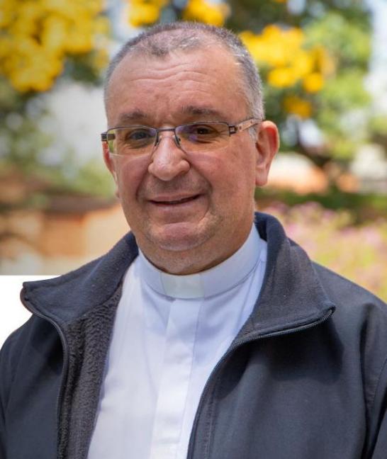 Der neue Leiter der Abteilung Orte von Kirche der kolumbianischen Bischofskonferenz: Padre John Mario Mesa Palacio. (c) CEC