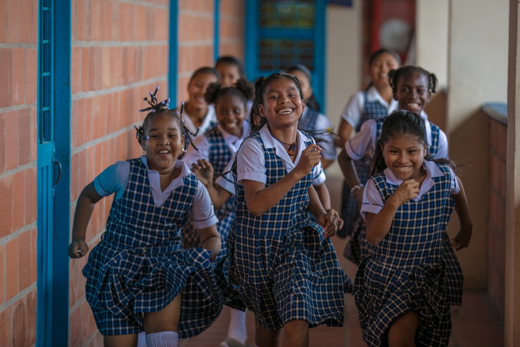 Die Schülerinnen aus dem CASA-HOGAR-Wohnheim Niña María im Colegio Diocesano.